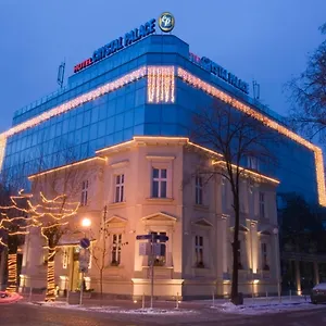 vizitați hotelul