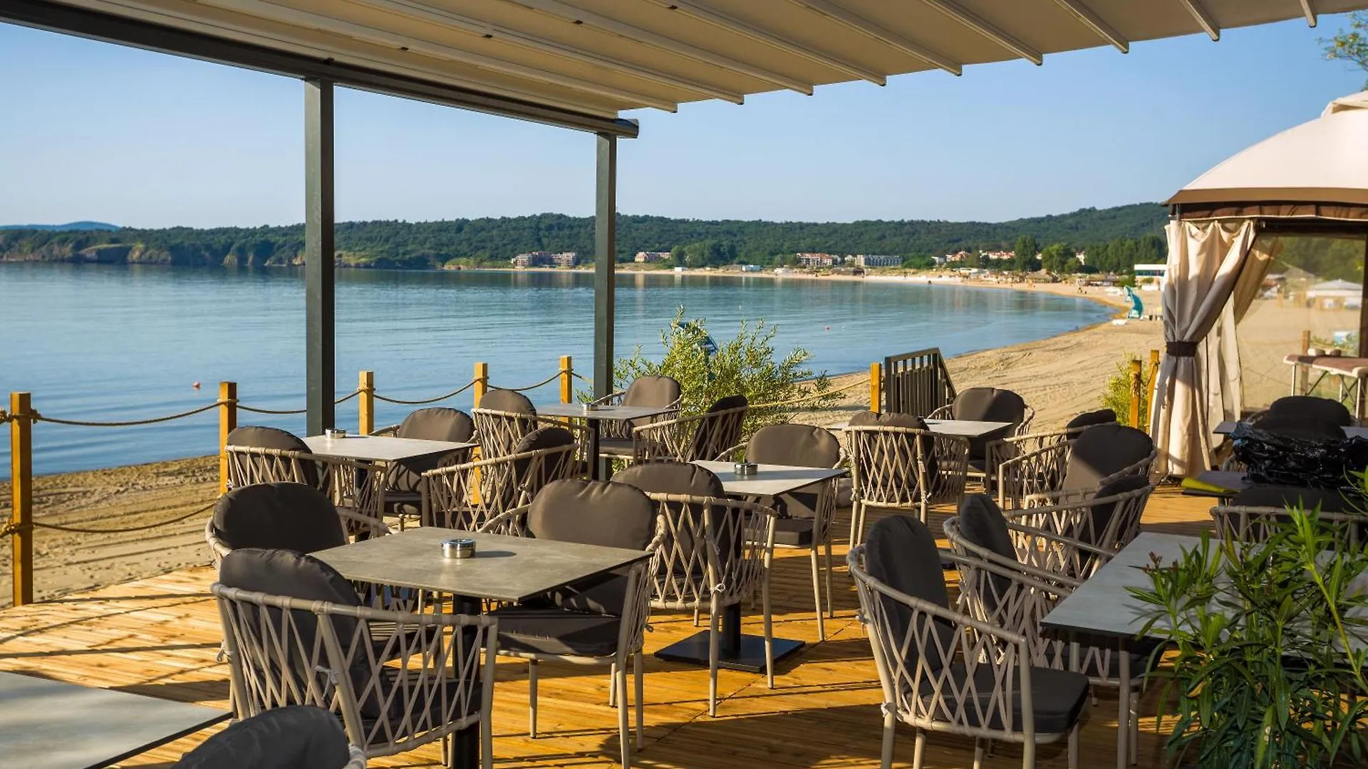 Olive Villas Beach Hotel Sozopol 5*,